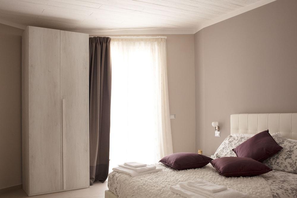 La Regina Di Saba Bed & Breakfast Piazza Armerina Bagian luar foto