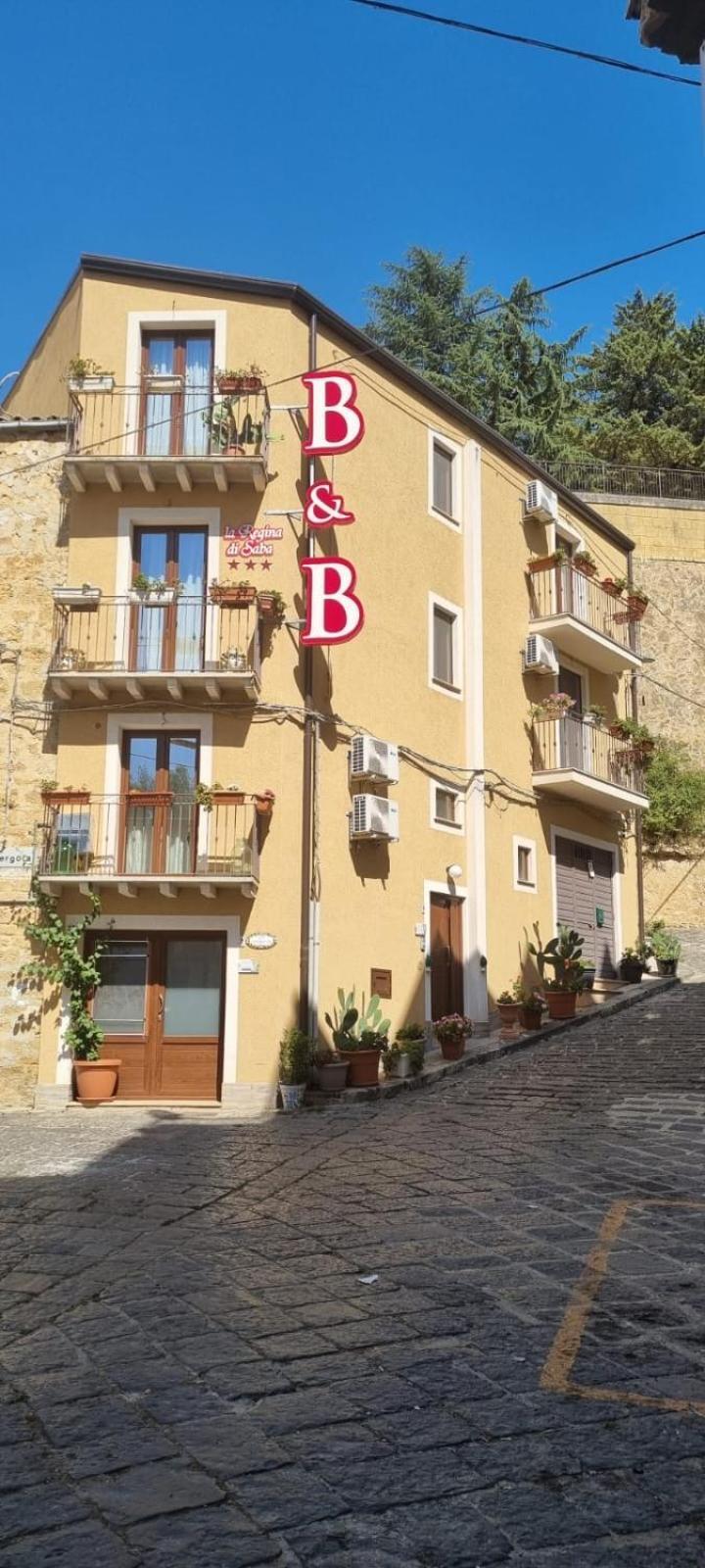 La Regina Di Saba Bed & Breakfast Piazza Armerina Bagian luar foto