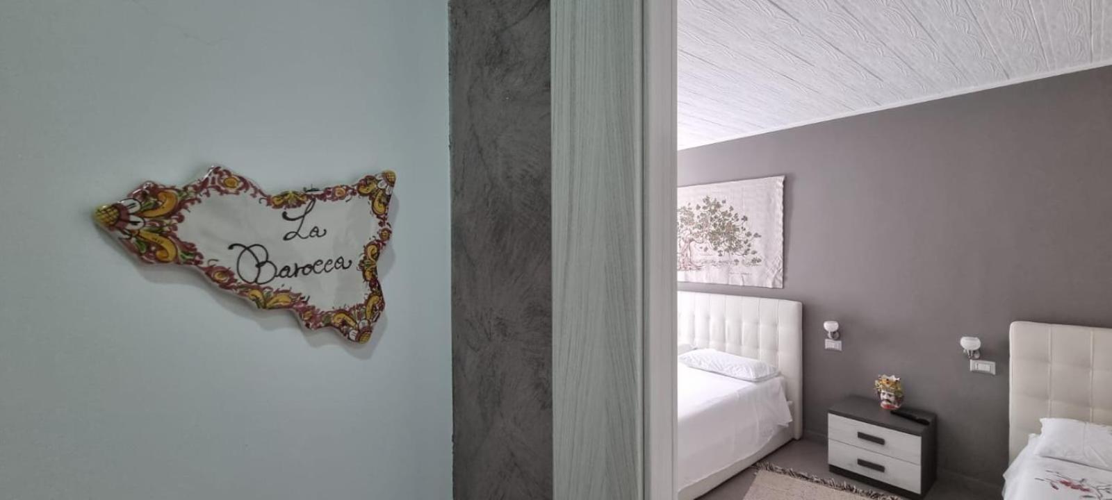 La Regina Di Saba Bed & Breakfast Piazza Armerina Bagian luar foto