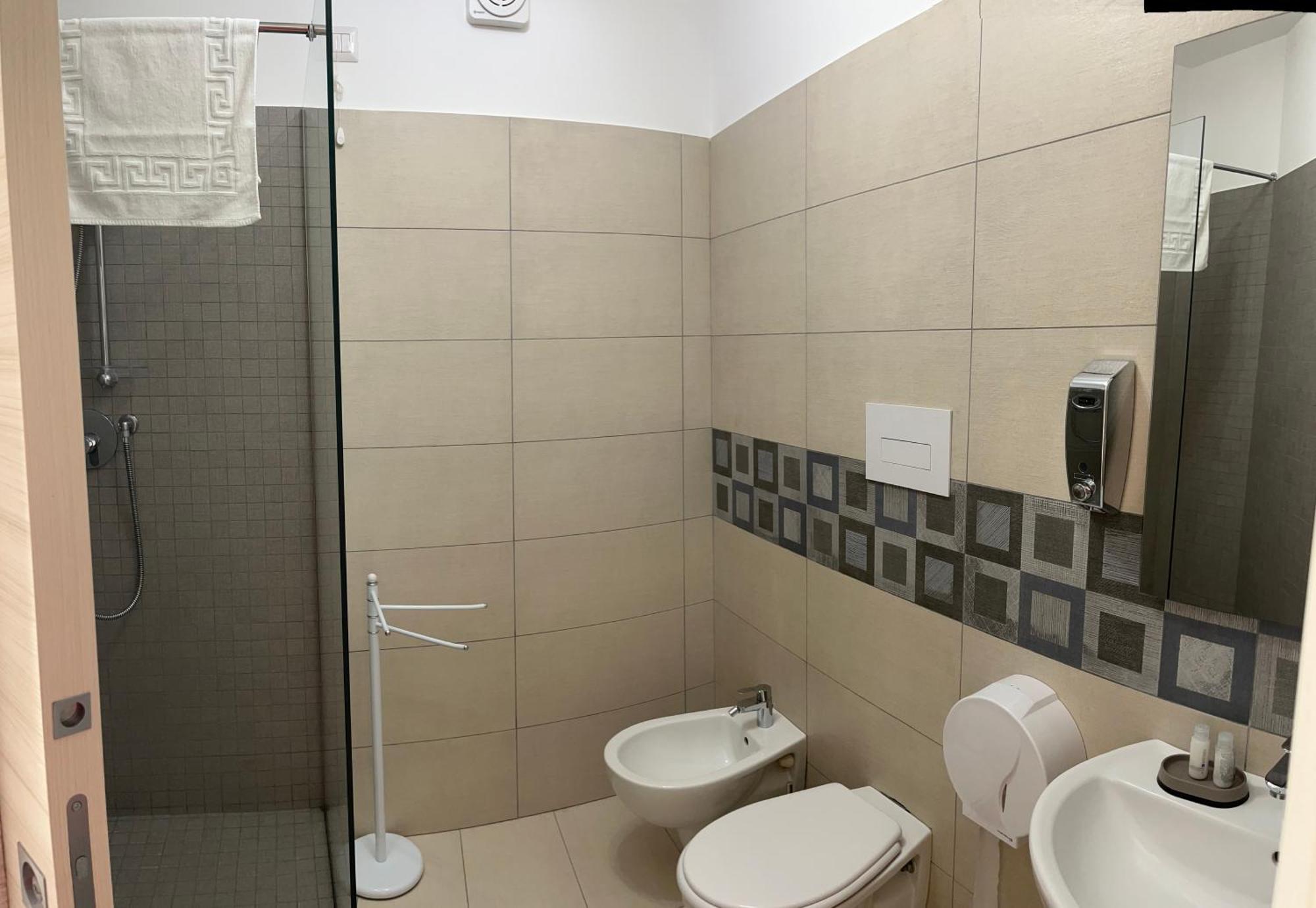 La Regina Di Saba Bed & Breakfast Piazza Armerina Bagian luar foto